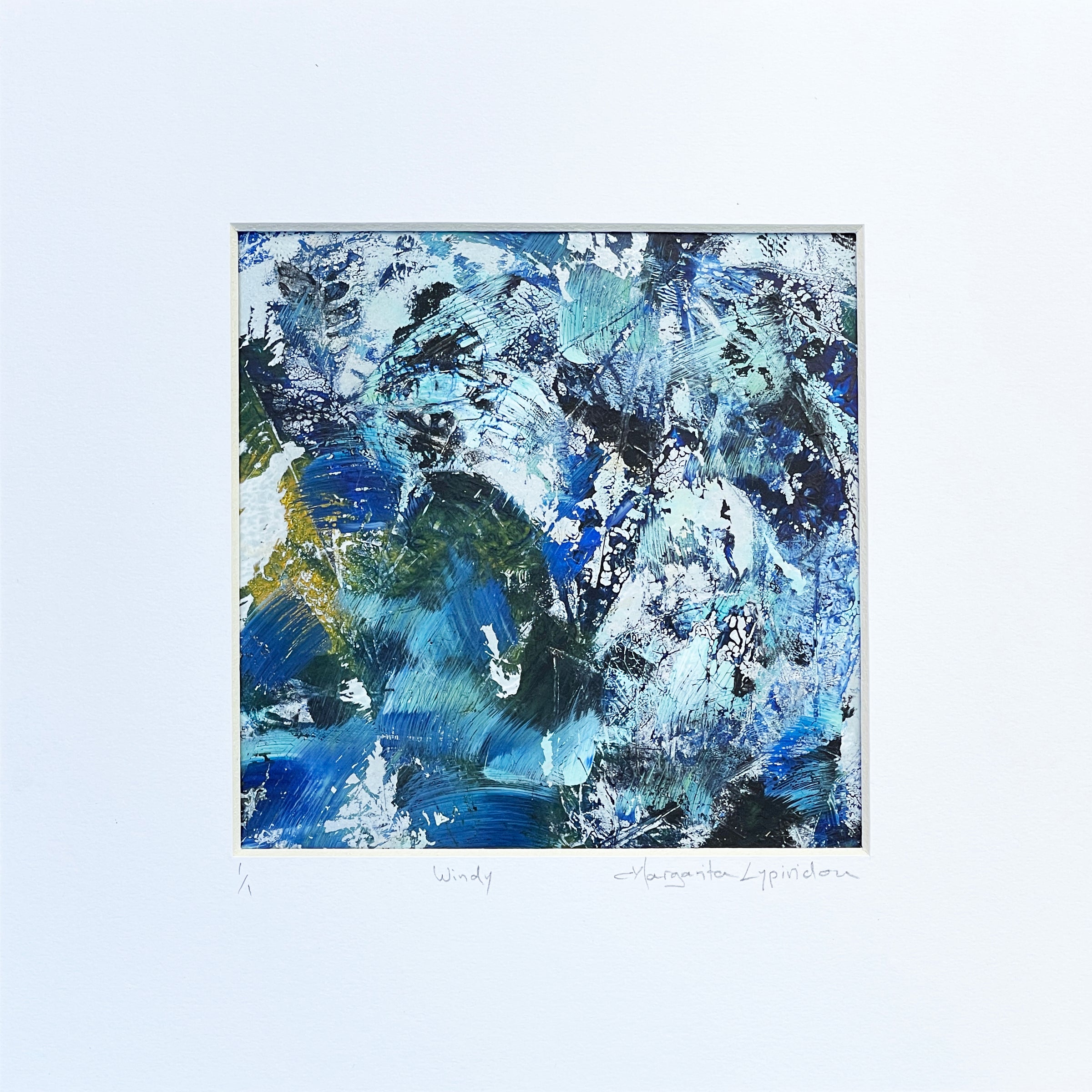 Windy <br>14x14 cm, 25x25 cm with mat<br>5.5”x5.5”, 9.8`’x9.8” with mat